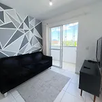 Ape Com A/C, Garagem E Piscina Em Canasvieiras