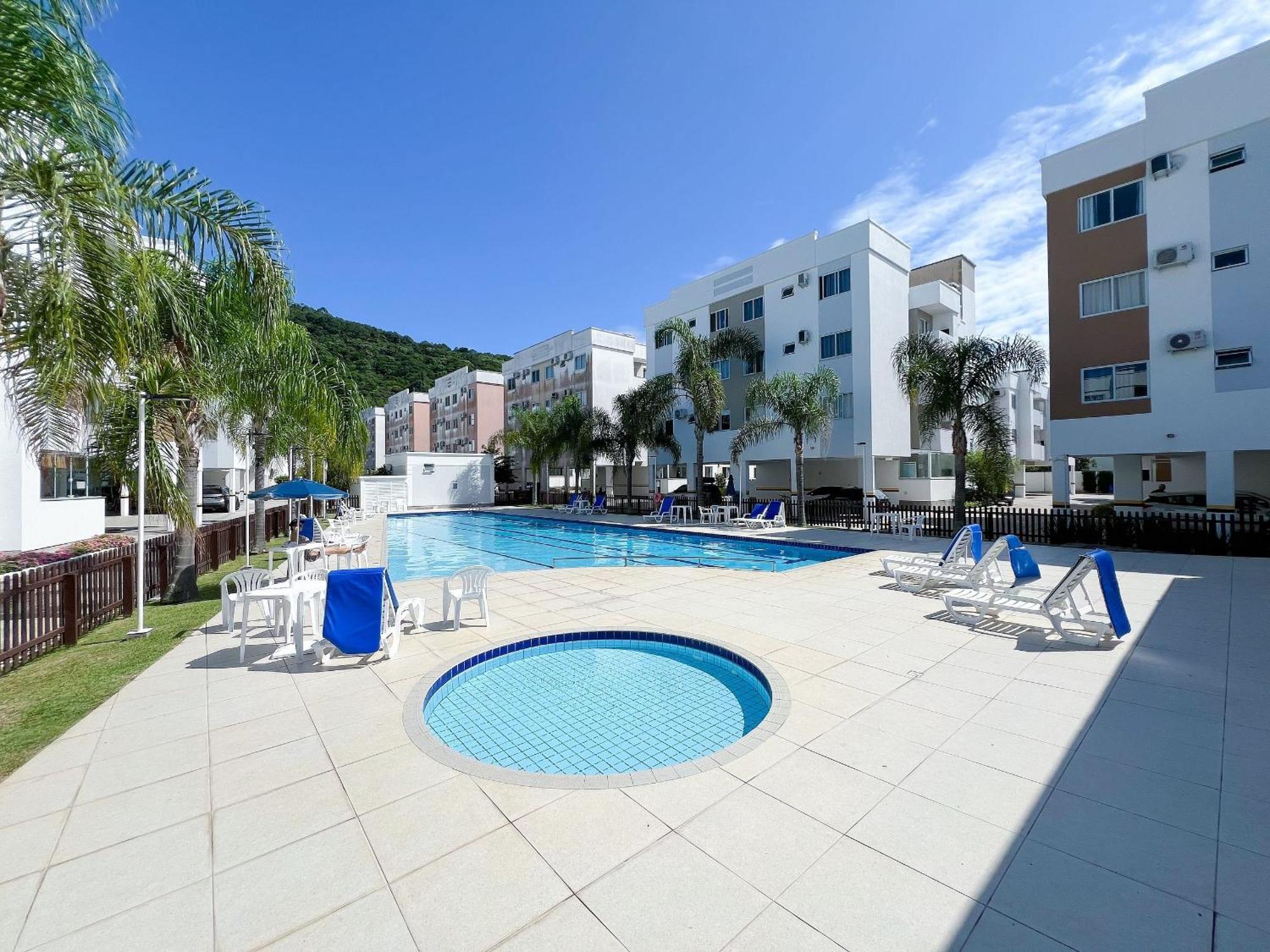 Ape Com A/c, Garagem E Piscina Em Canasvieiras Florianopolis