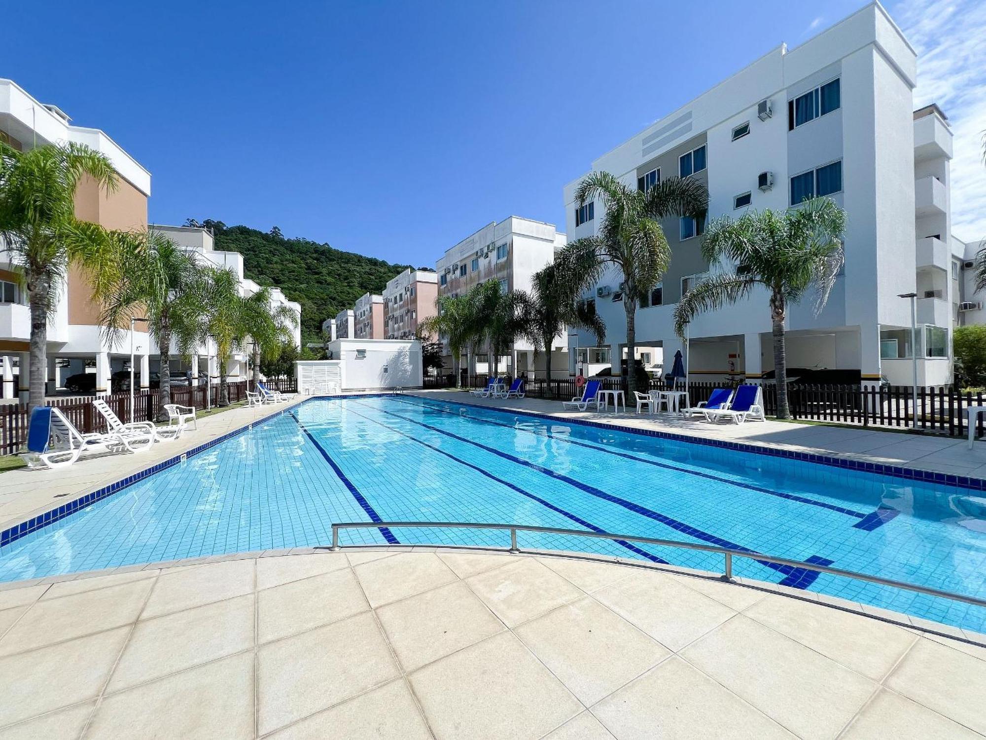 Ape Com A/c, Garagem E Piscina Em Canasvieiras